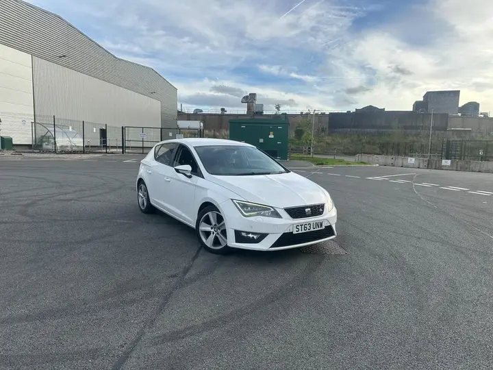 Seat Leon 2014 photo 2