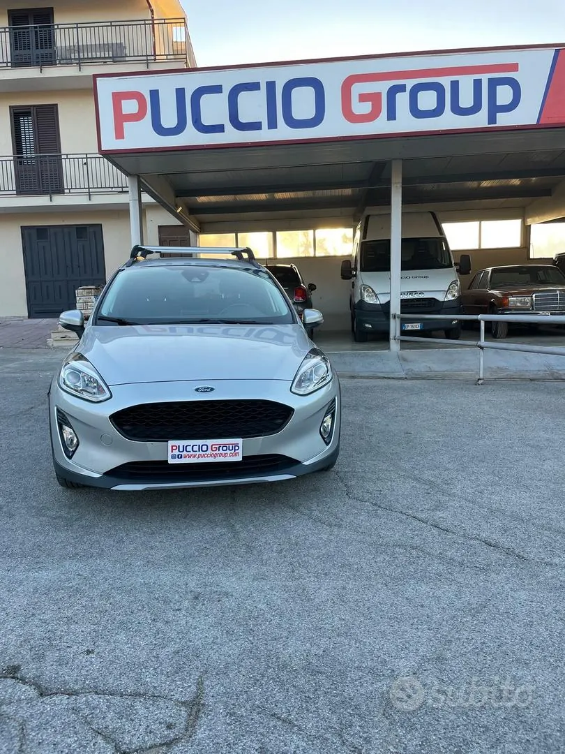 Ford Fiesta 2018 photo 2