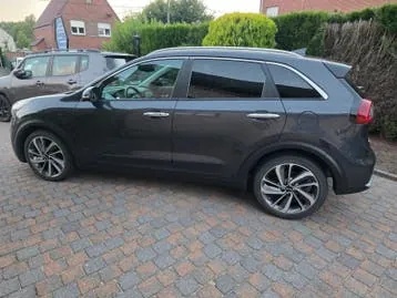 Kia Niro 2017 photo 2