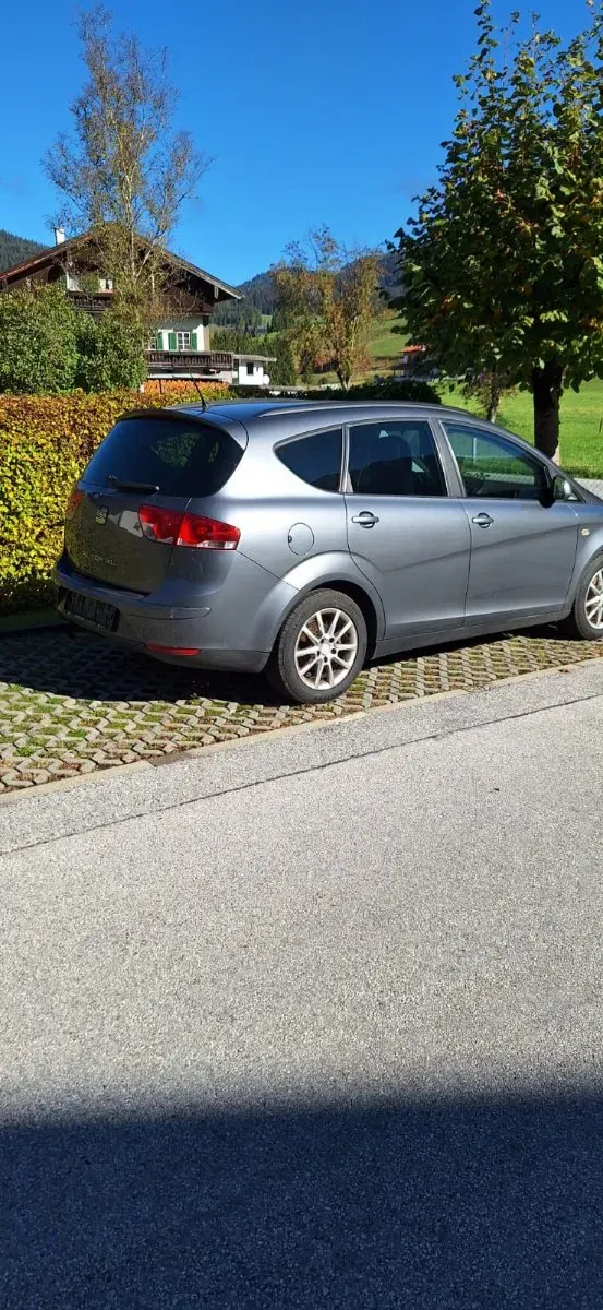 Seat Altea Xl 2012 photo 3