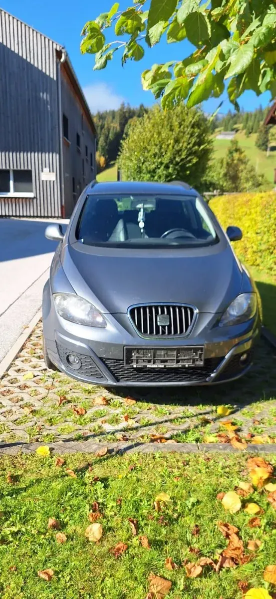 Seat Altea Xl 2012 photo 2