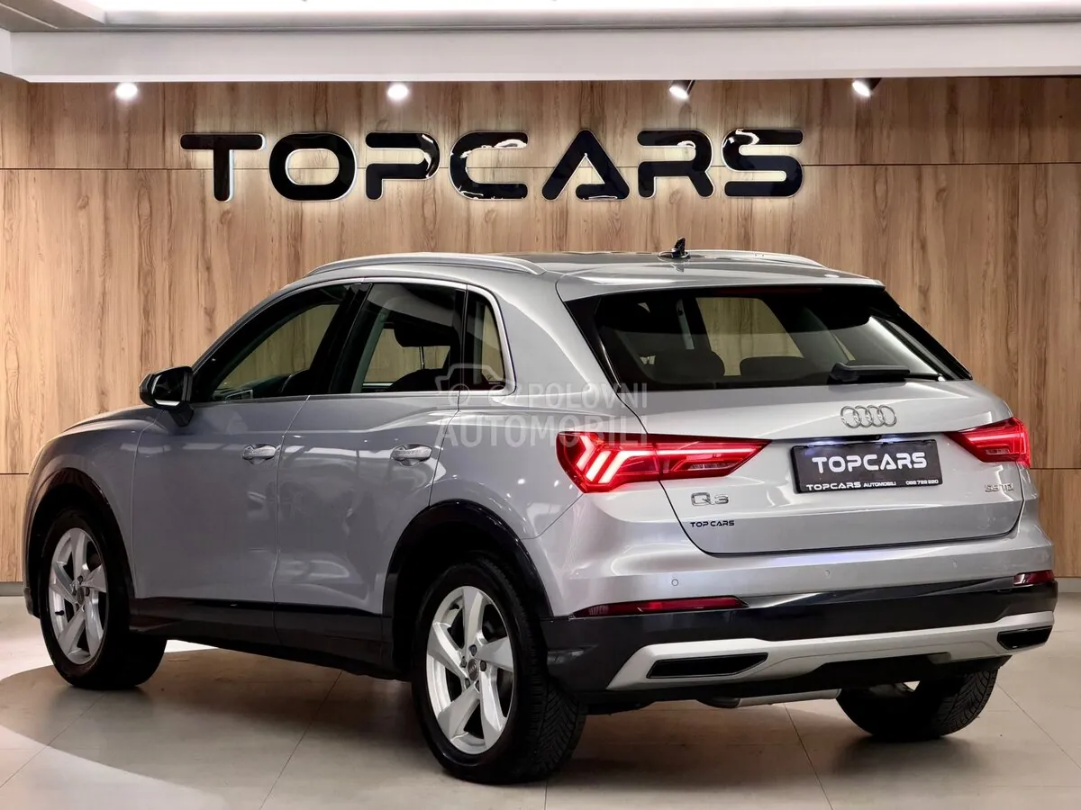 Audi Q3 2019 photo 2