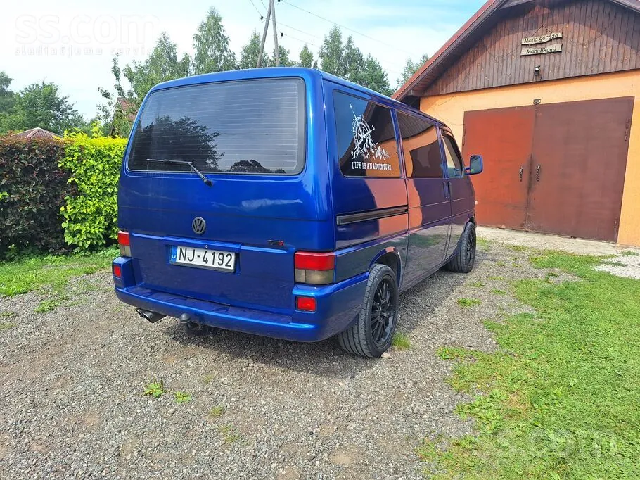 Volkswagen Multivan 2002 photo 5
