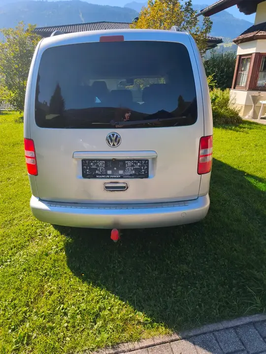 Volkswagen Caddy 2013 photo 2
