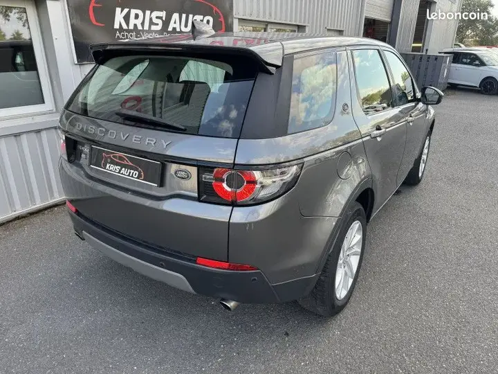 Land Rover Discovery Sport 2017 photo 3