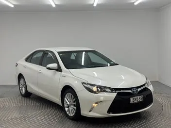 Toyota Camry 2017 photo 2