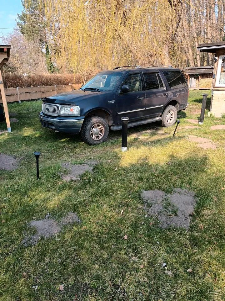Ford Expedition