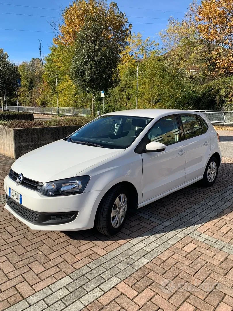 Volkswagen Polo 2012 photo 4