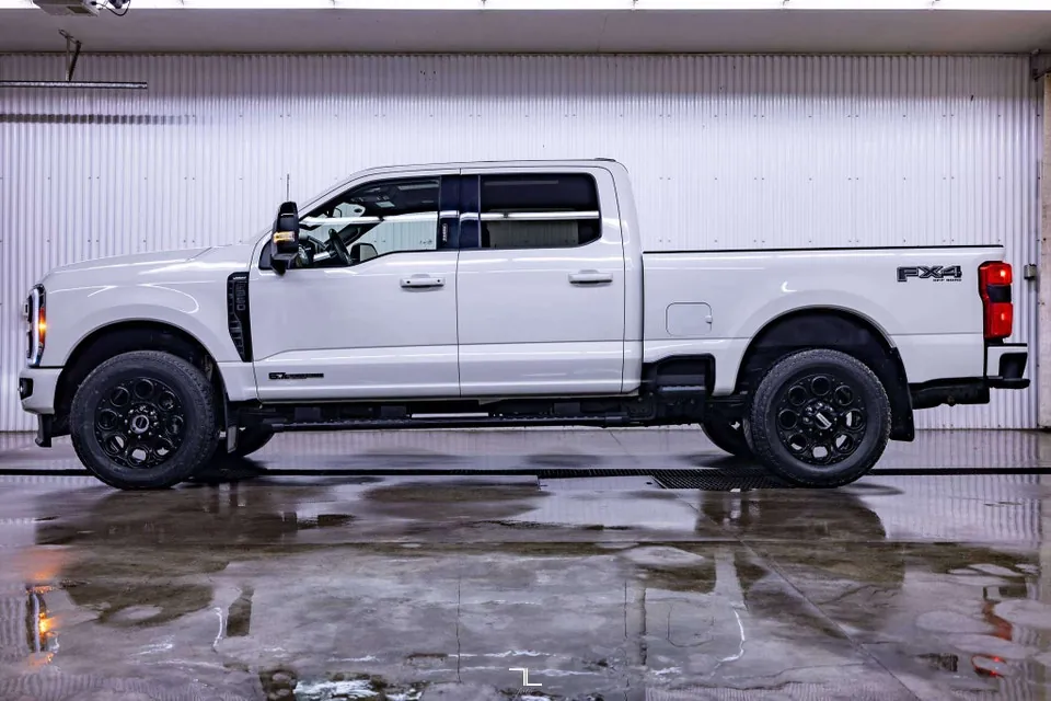 Ford F350 2023 photo 4