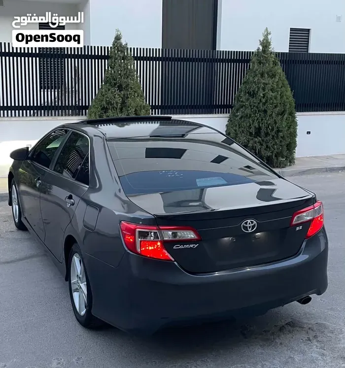 Toyota Camry 2014 photo 3