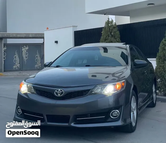 Toyota Camry 2014 photo 4
