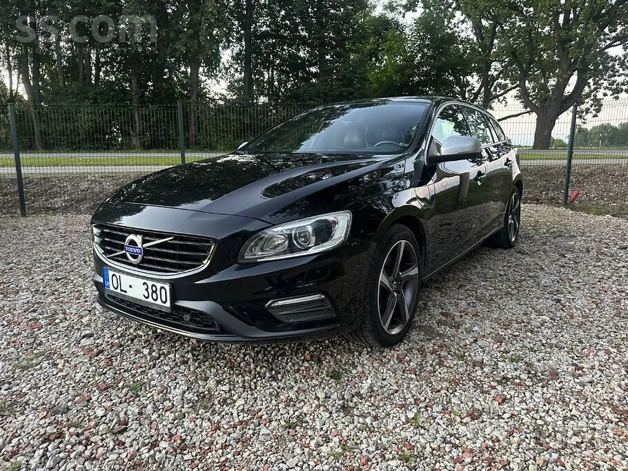 Volvo V60 2015 photo 2