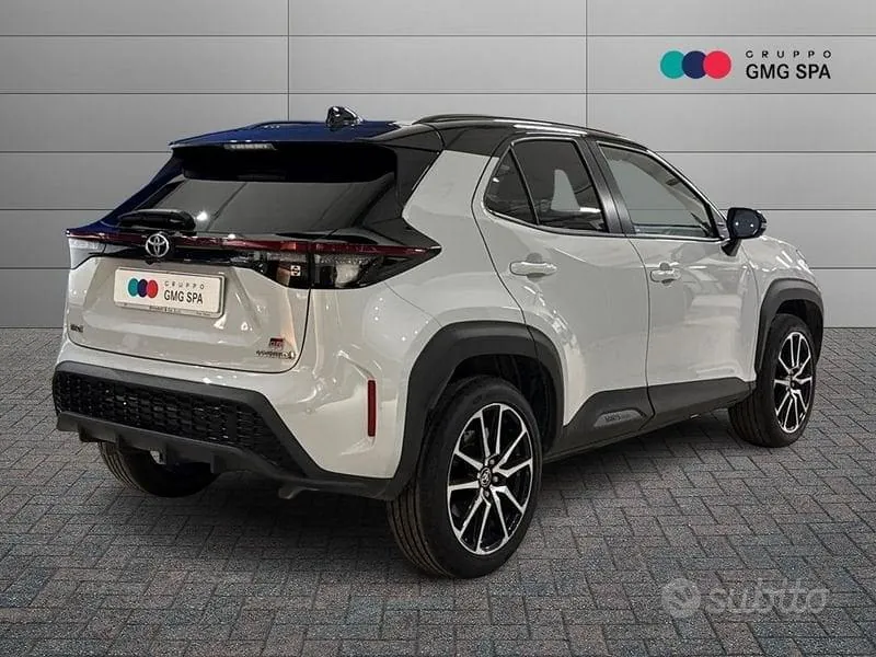 Toyota Yaris Cross 2023 photo 3