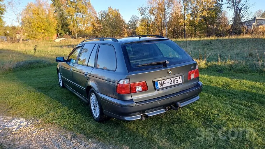 BMW 530 2004 photo 3