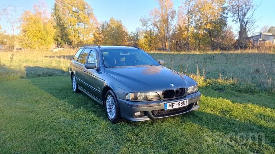 BMW 530 2004 photo 2