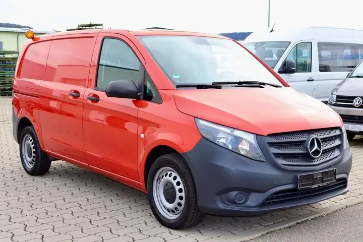 Mercedes-Benz Vito