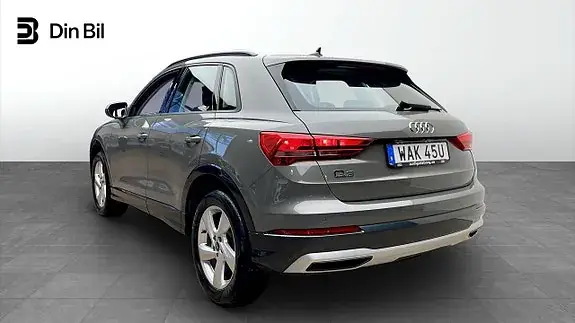 Audi Q3 2023 photo 3