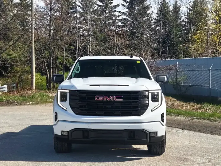 GMC Sierra 1500 2026 photo 5