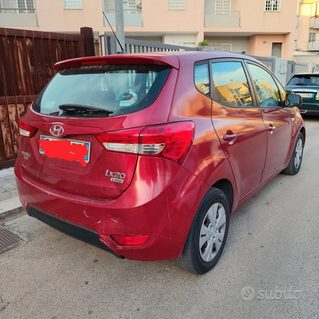 Hyundai Ix20 2011 photo 2