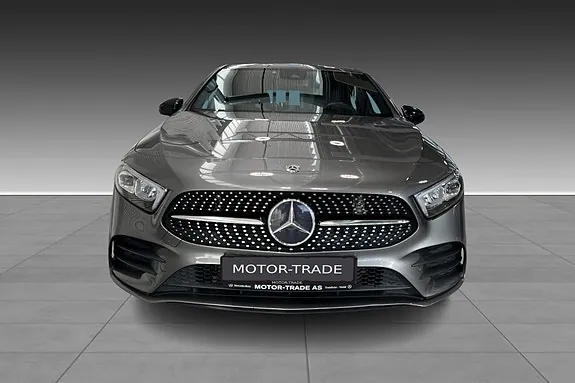 Mercedes-Benz A200 2019 photo 2