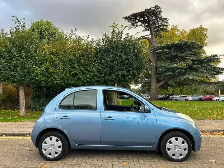 Nissan Micra 2007 photo 4