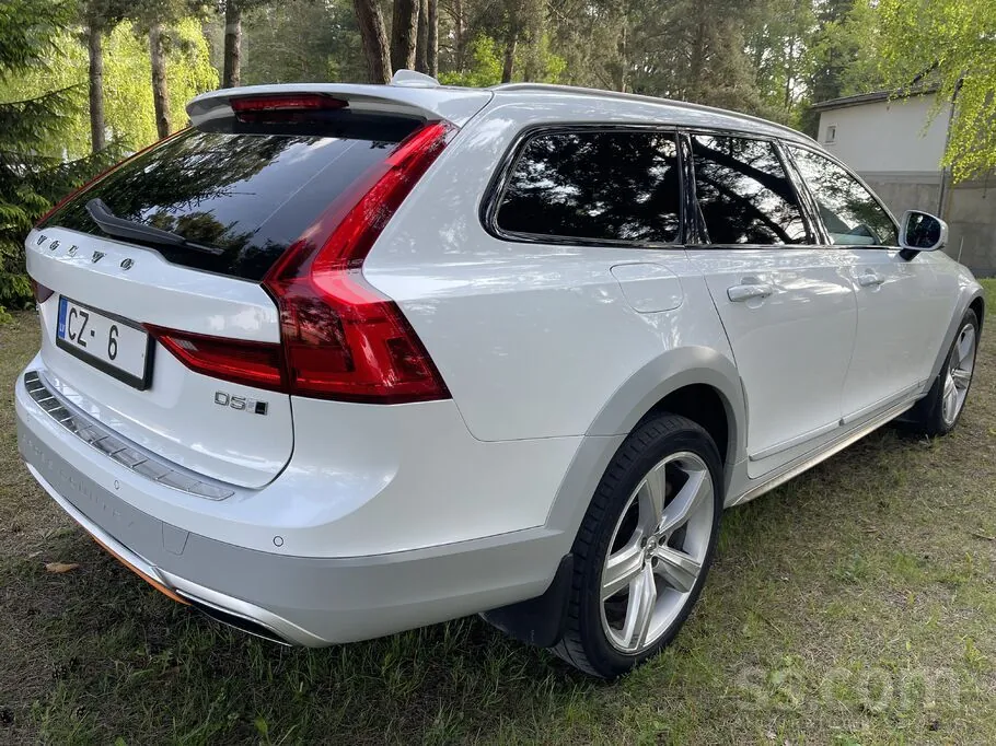 Volvo V90 2018 photo 2