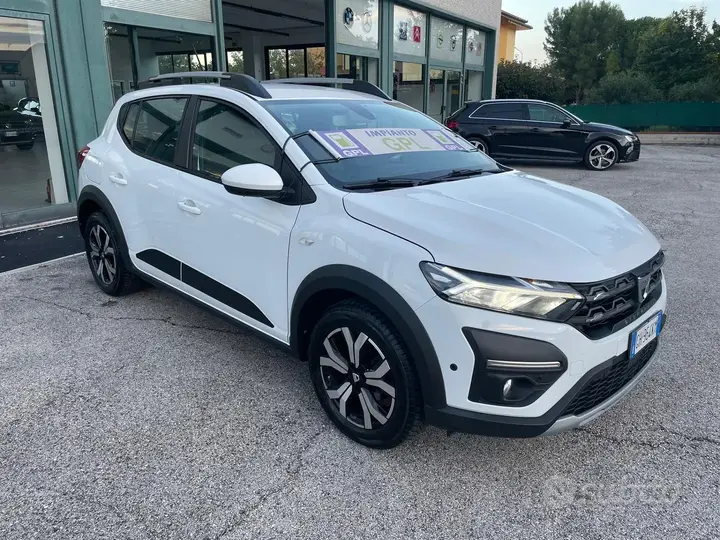Dacia Sandero Stepway 2022 photo 3