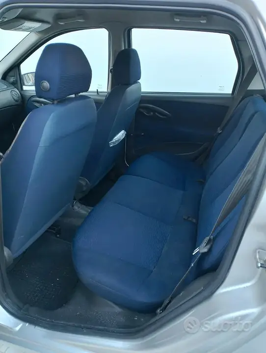 Fiat Punto 1999 photo 4