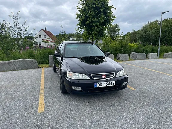Honda Accord 2001 photo 2