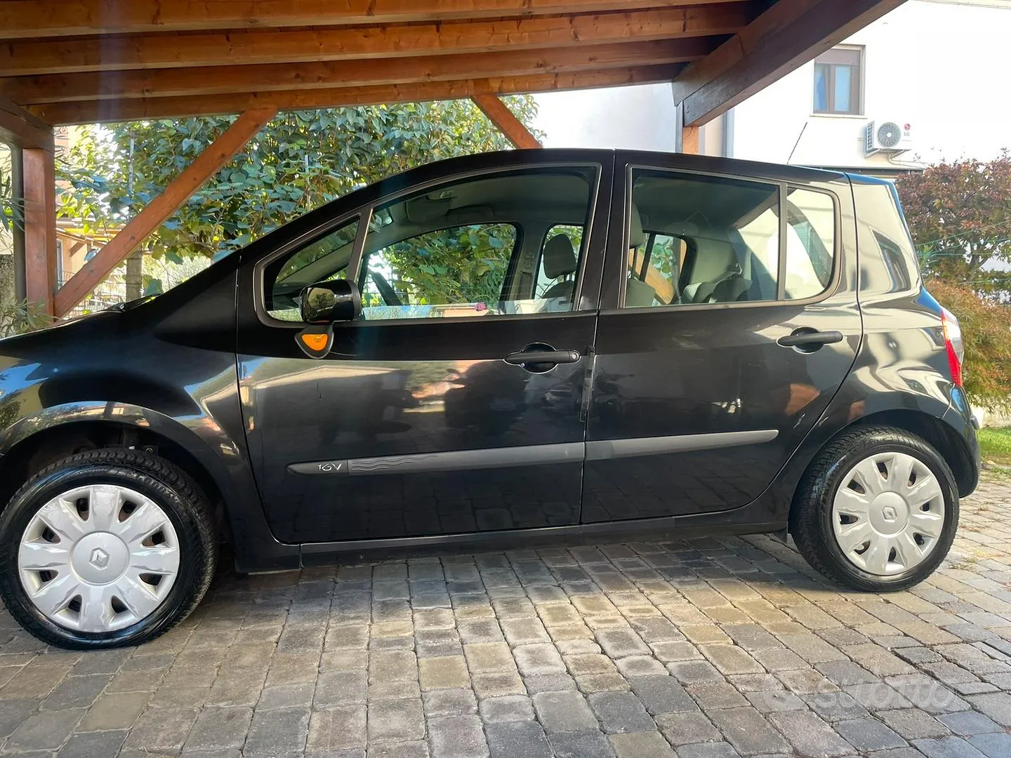 Renault Modus 2006 photo 2