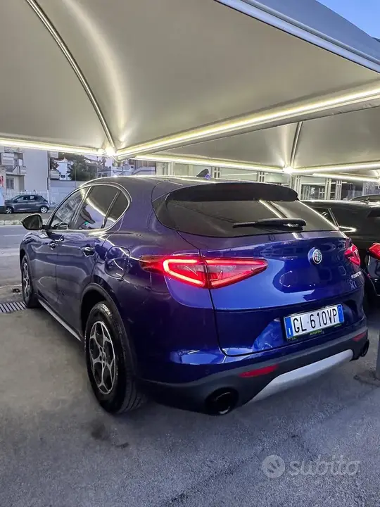Alfa Romeo Stelvio 2022 photo 2