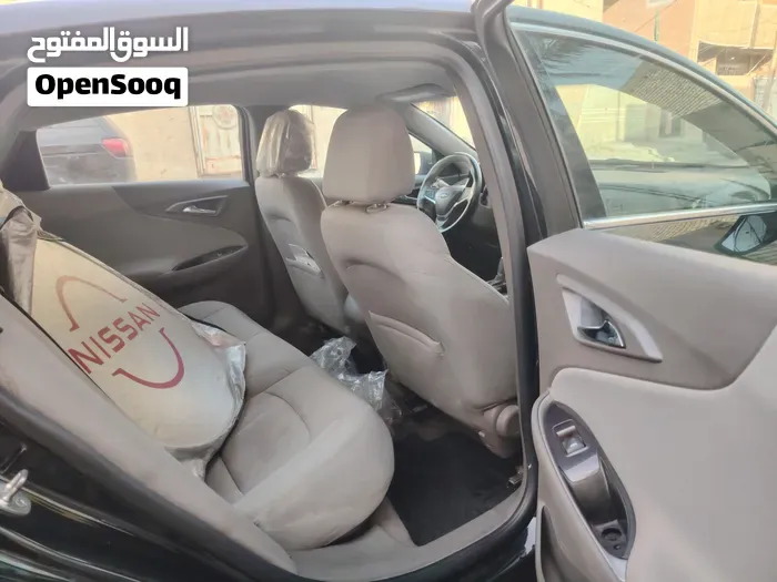 Chevrolet Malibu 2017 photo 2
