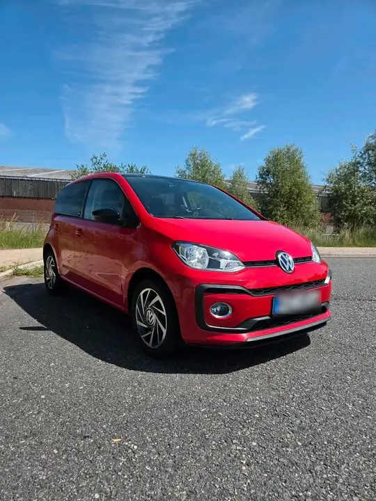 Volkswagen Up