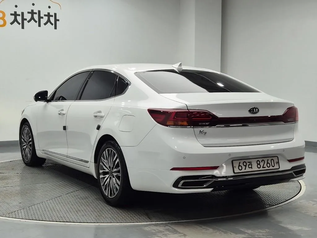 Kia K7 2020 photo 2