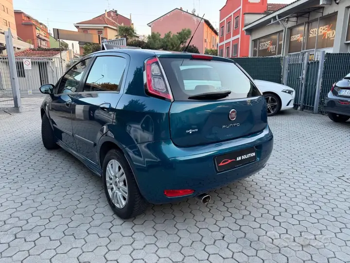 Fiat Punto 2013 photo 4