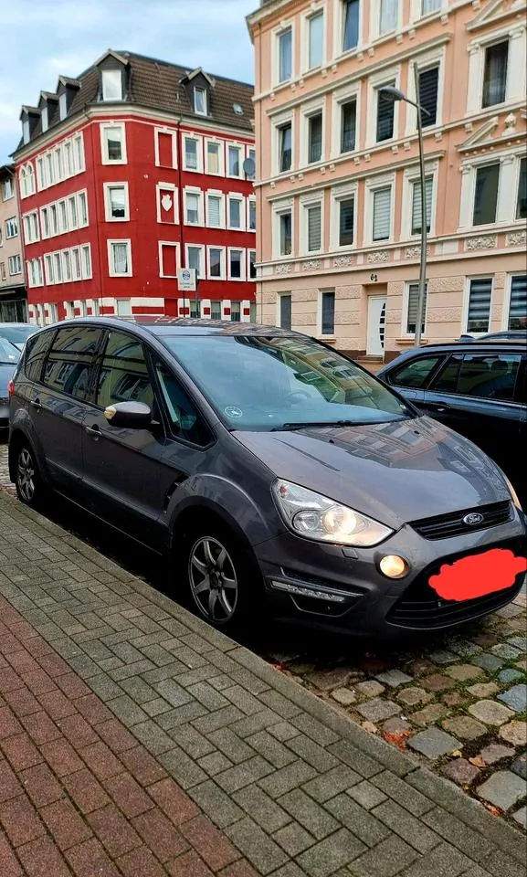 Ford S-Max