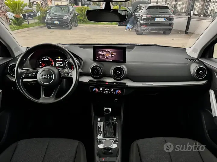 Audi Q2 2021 photo 2