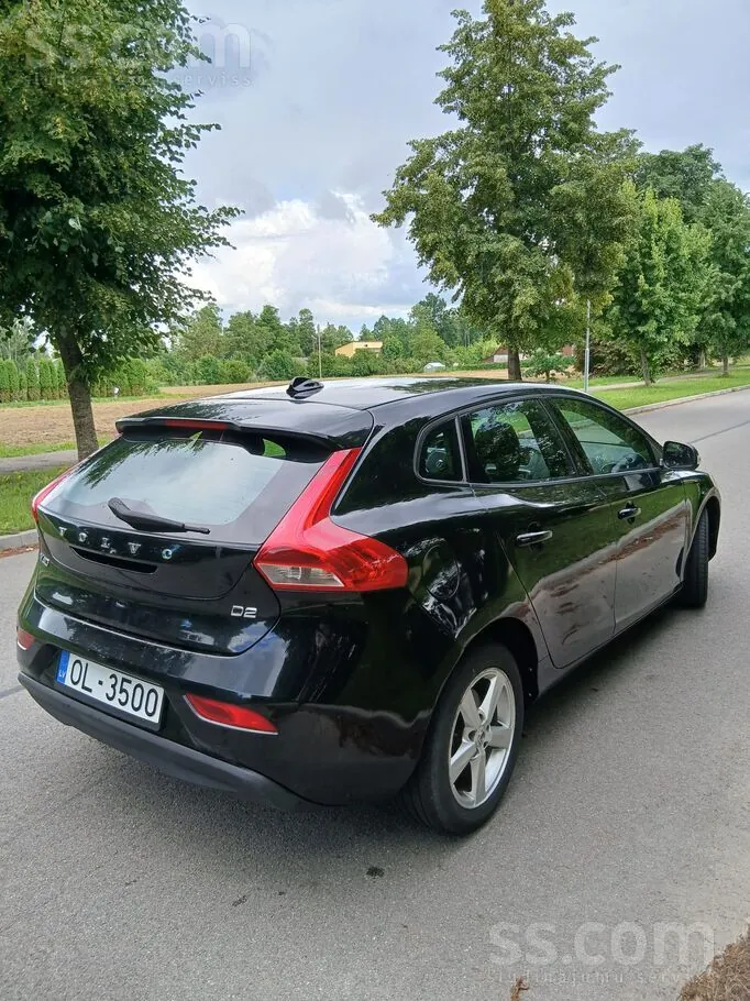 Volvo V40 2017 photo 4