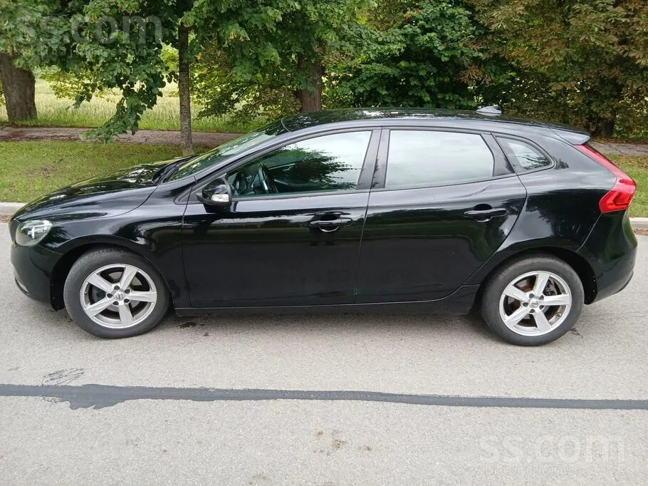 Volvo V40 2017 photo 3