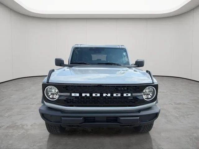 Ford Bronco 2026 photo 2