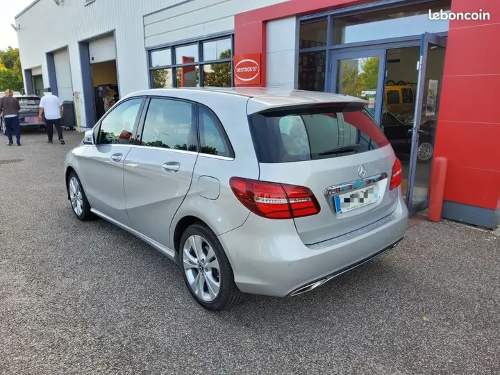 Mercedes-Benz B-Class 2017 photo 5