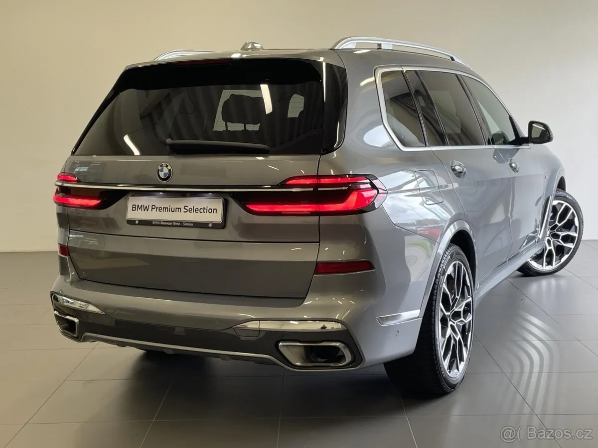 BMW X7 2023 photo 4