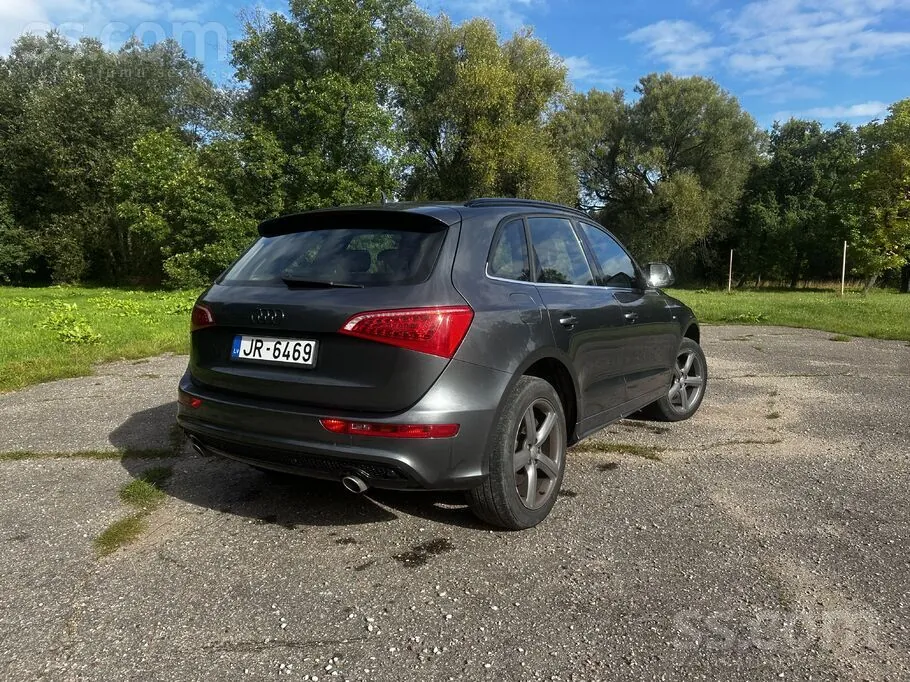 Audi Q5 2011 photo 2