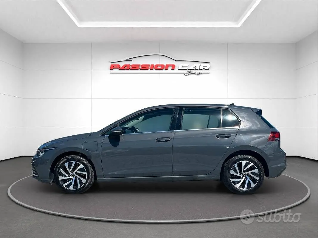 Volkswagen Golf 2021 photo 4
