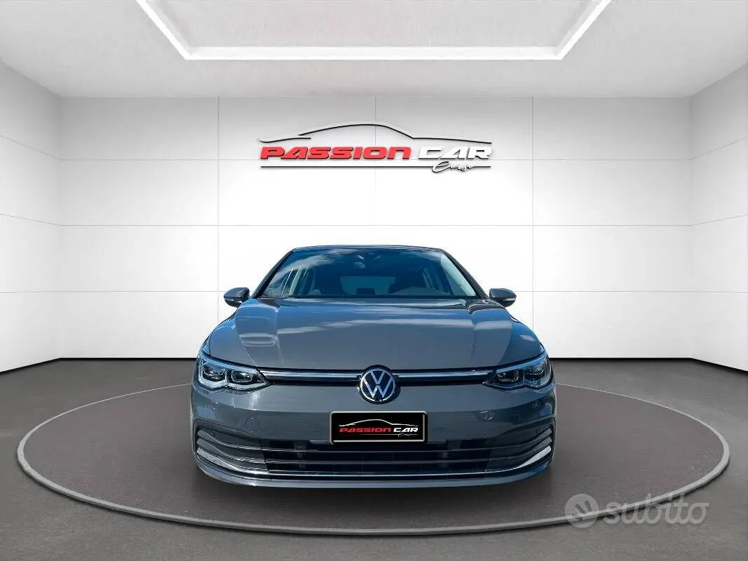 Volkswagen Golf 2021 photo 2