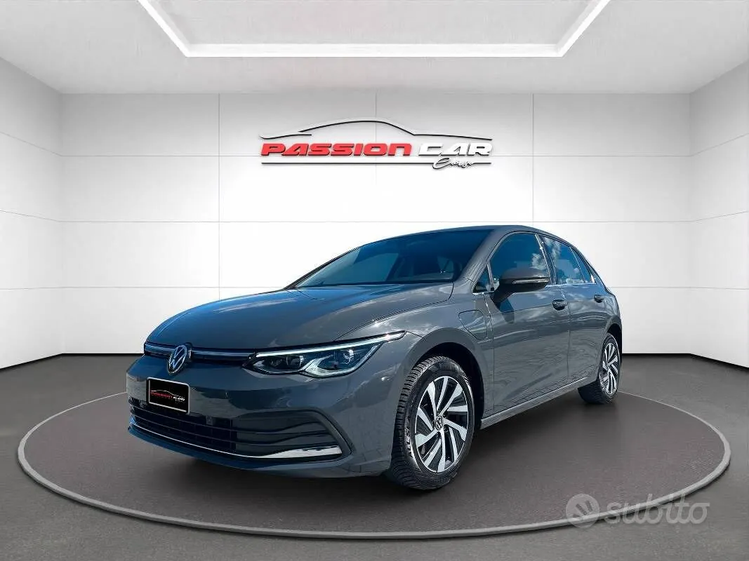 Volkswagen Golf 2021 photo 3