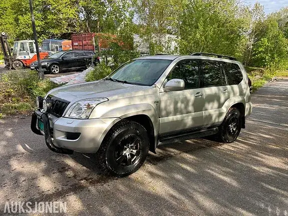 Toyota Land Cruiser