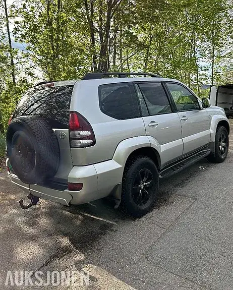 Toyota Land Cruiser 2006 photo 4