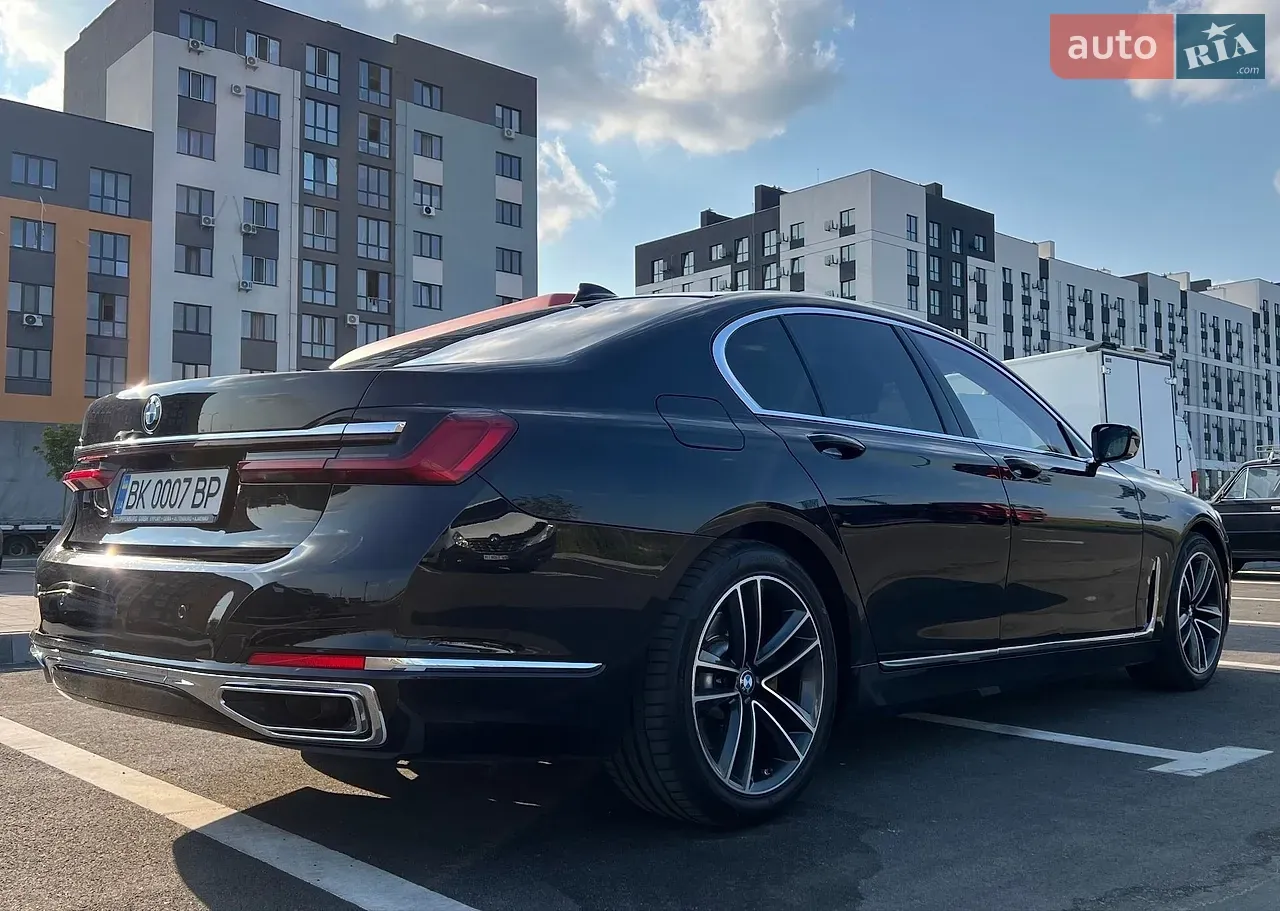 BMW 7 Series 2020 photo 3