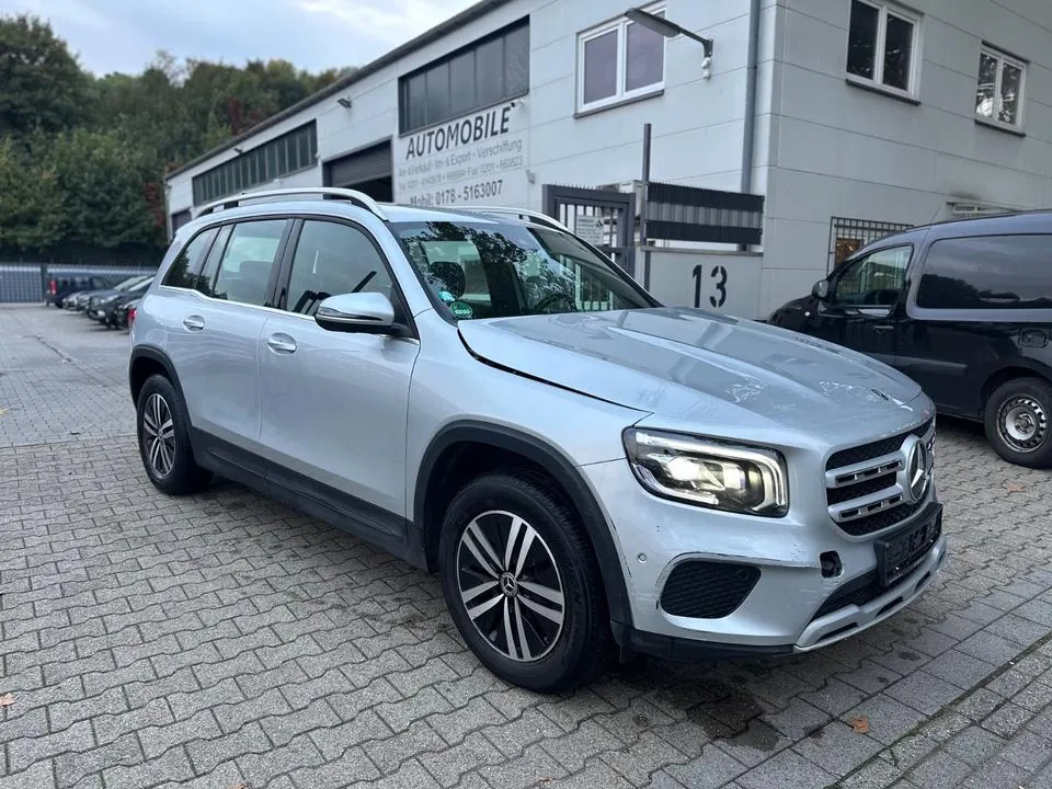 Mercedes-Benz Glb